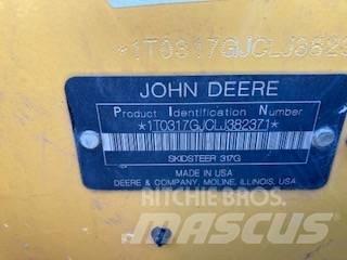 John Deere 317G Liukuohjatut kuormaajat