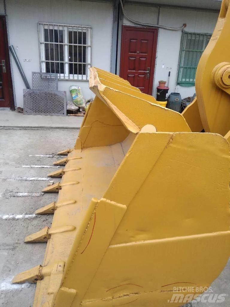 CAT 966F Pyöräkuormaajat
