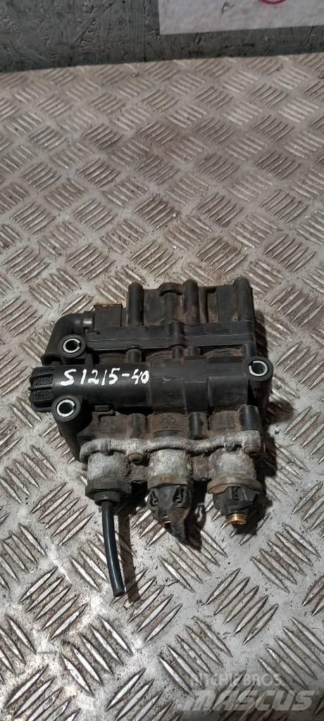 Scania R 440  1889795 Jarrut