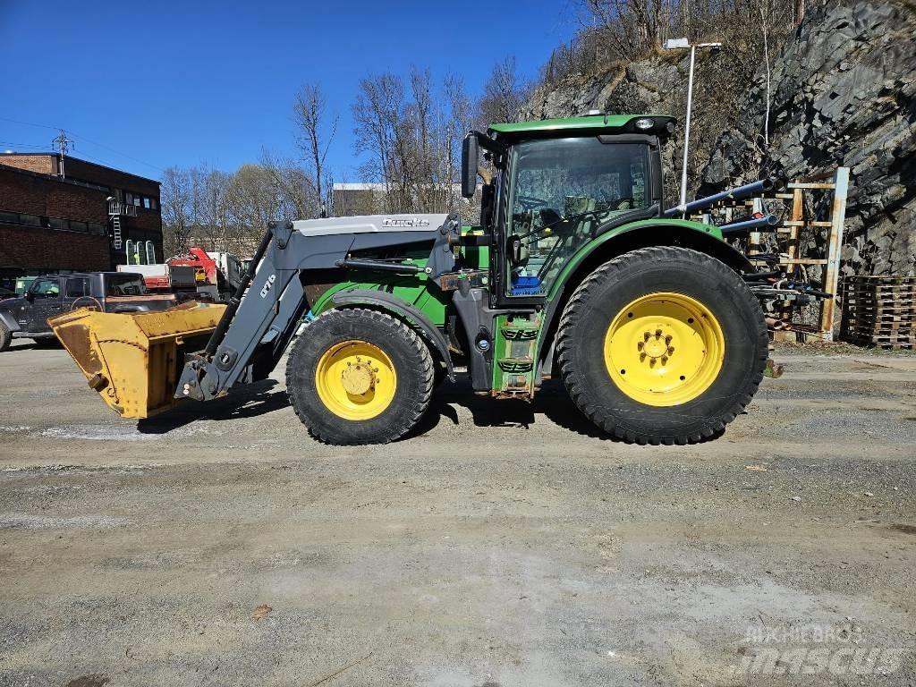 John Deere 6155 R Traktorit