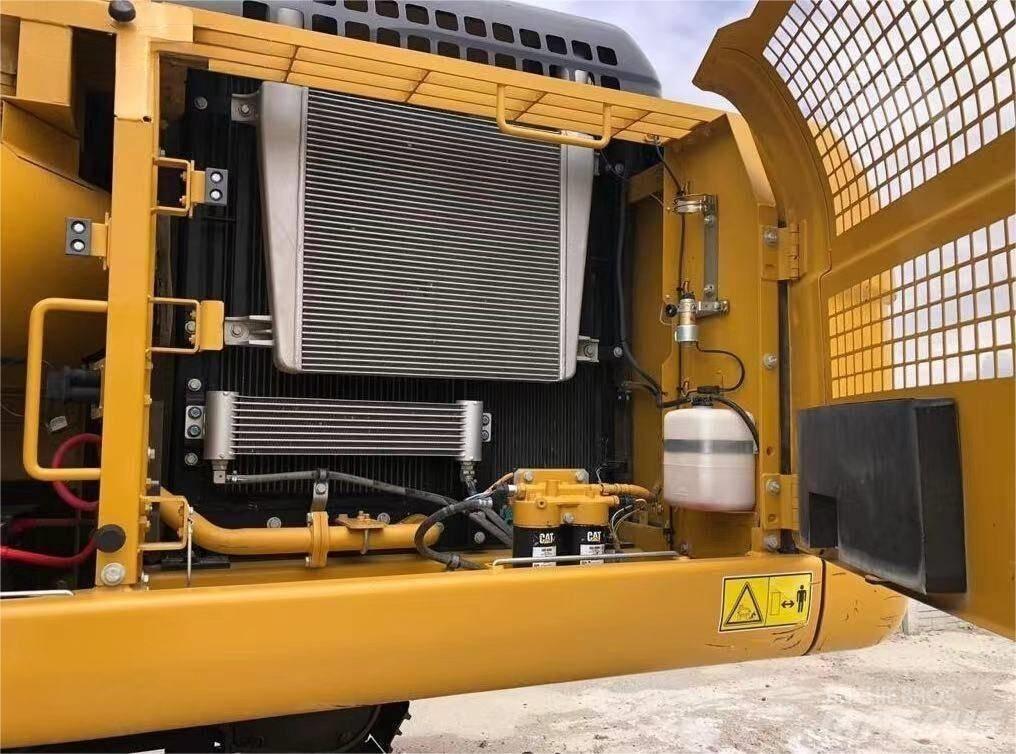 CAT 330 D Telakaivukoneet