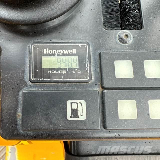 JCB MICRO 8008 Minikaivukoneet < 7t