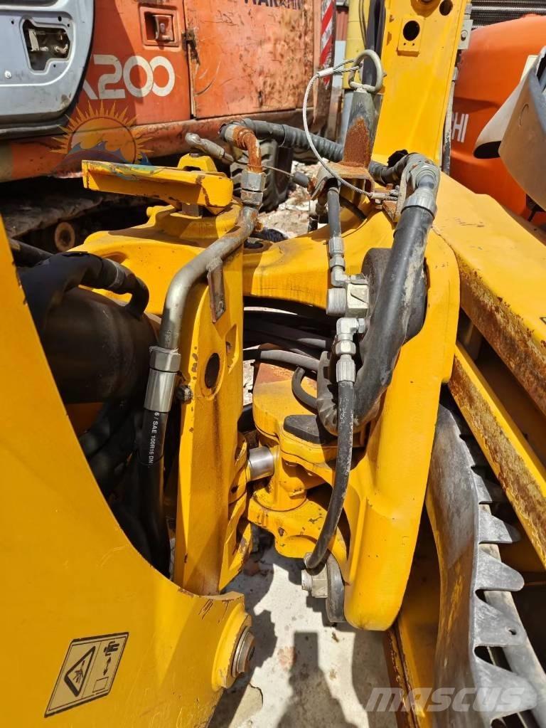 JCB 3 CX Kaivurikuormaajat