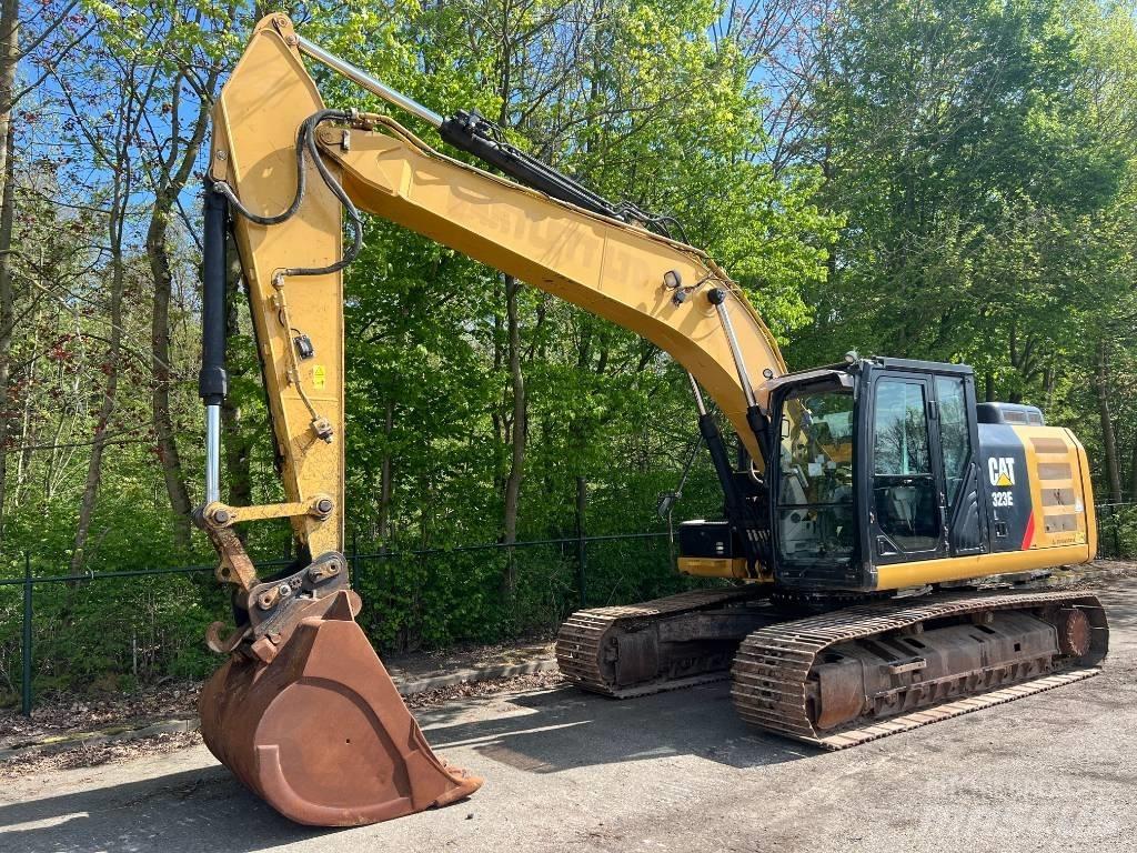 CAT 323 E Telakaivukoneet