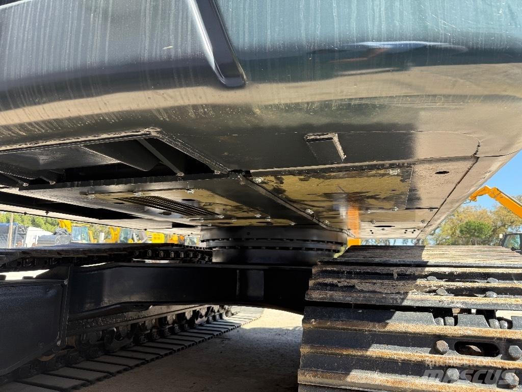 Hyundai HX220 LR Pitkävartiset kaivinkoneet