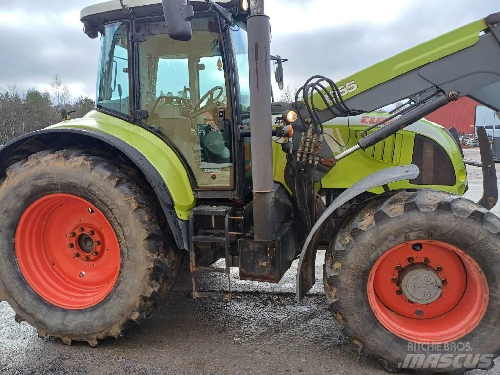 CLAAS Arion 640 Traktorit