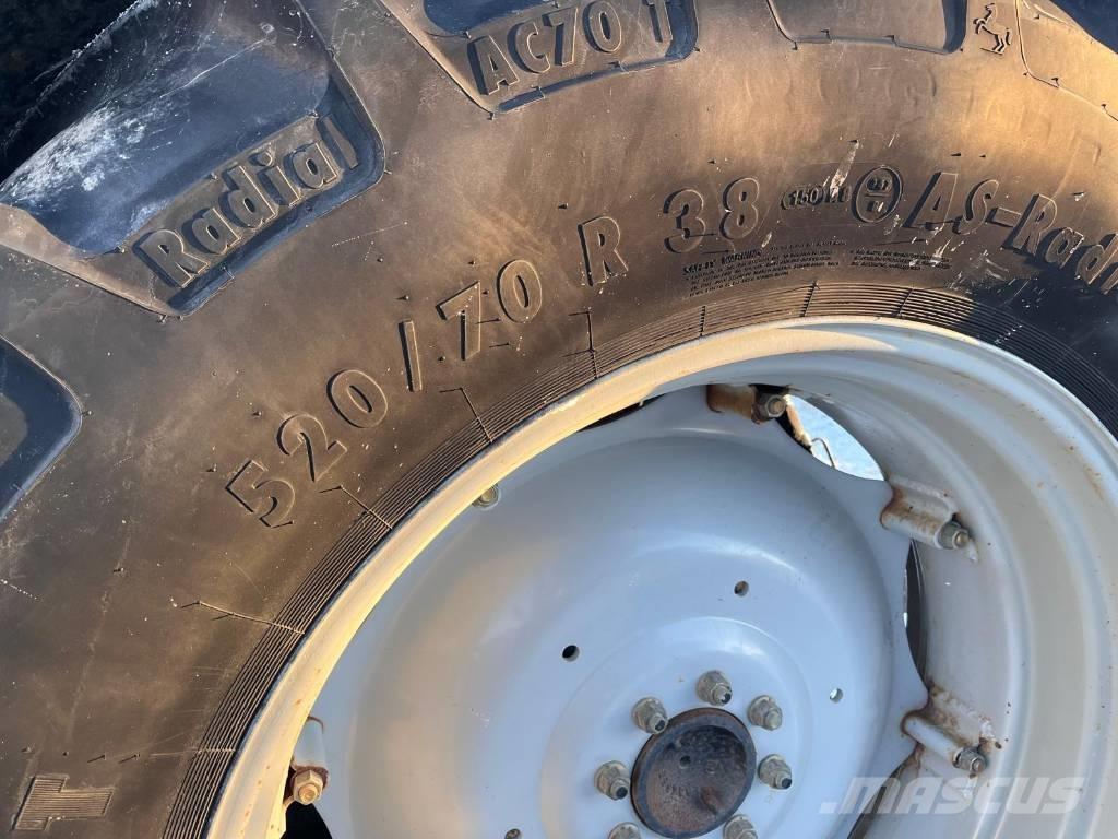 Massey Ferguson 5470 Traktorit