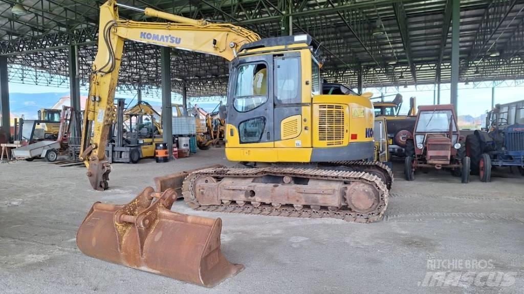 Komatsu 138US-8 Telakaivukoneet