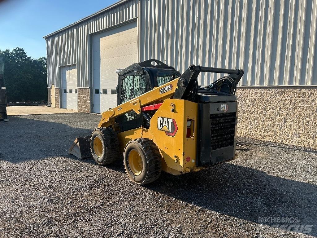 CAT 272 D3 Liukuohjatut kuormaajat