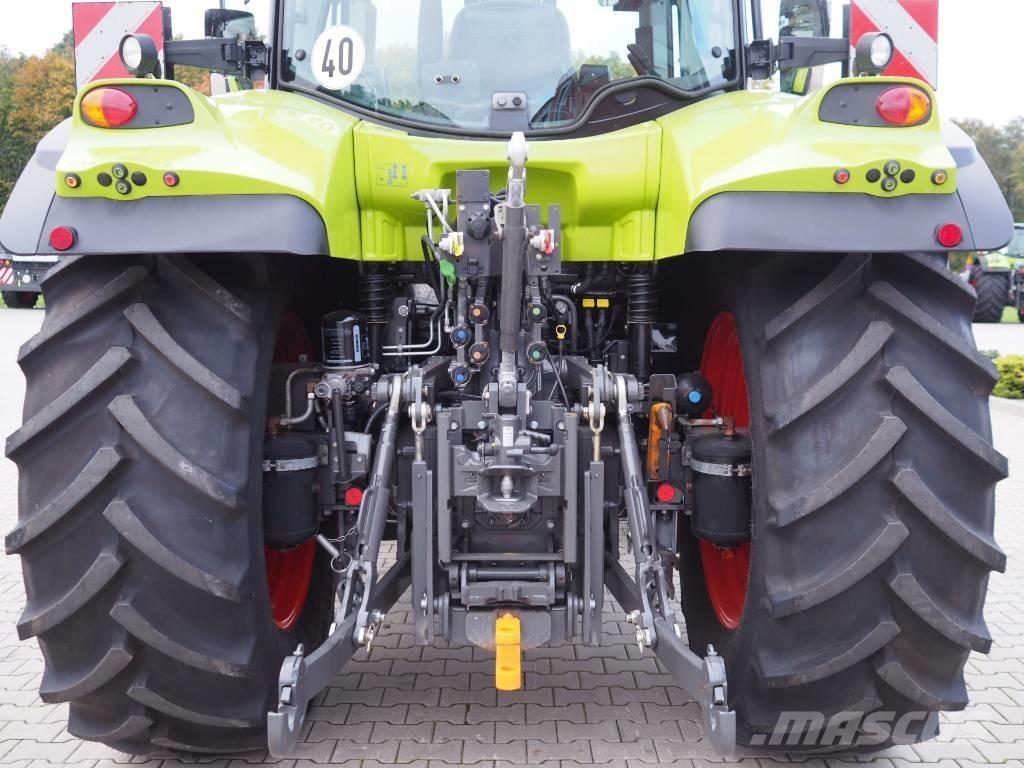CLAAS Arion 610 CIS Traktorit