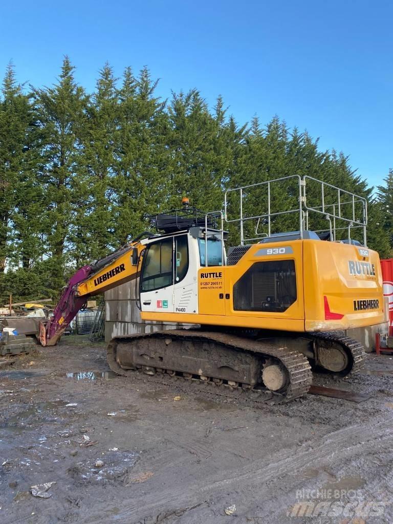Liebherr R 930 LC Telakaivukoneet