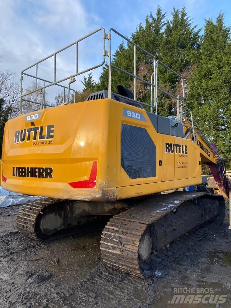 Liebherr R 930 LC Telakaivukoneet