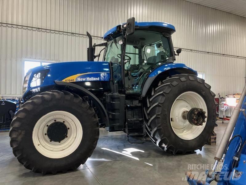 New Holland Tractors Taajamatraktorit