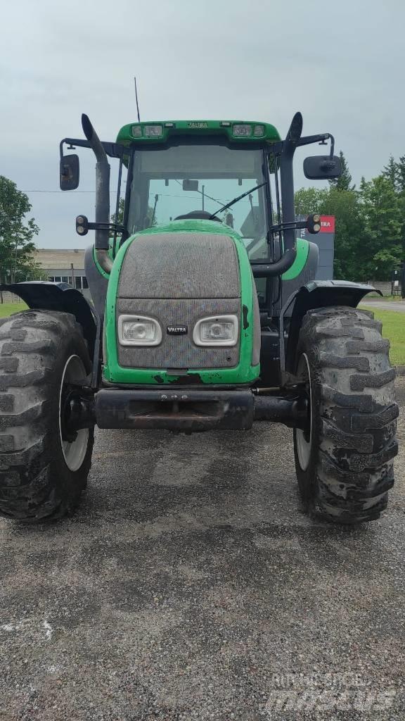 Valtra T170 Traktorit