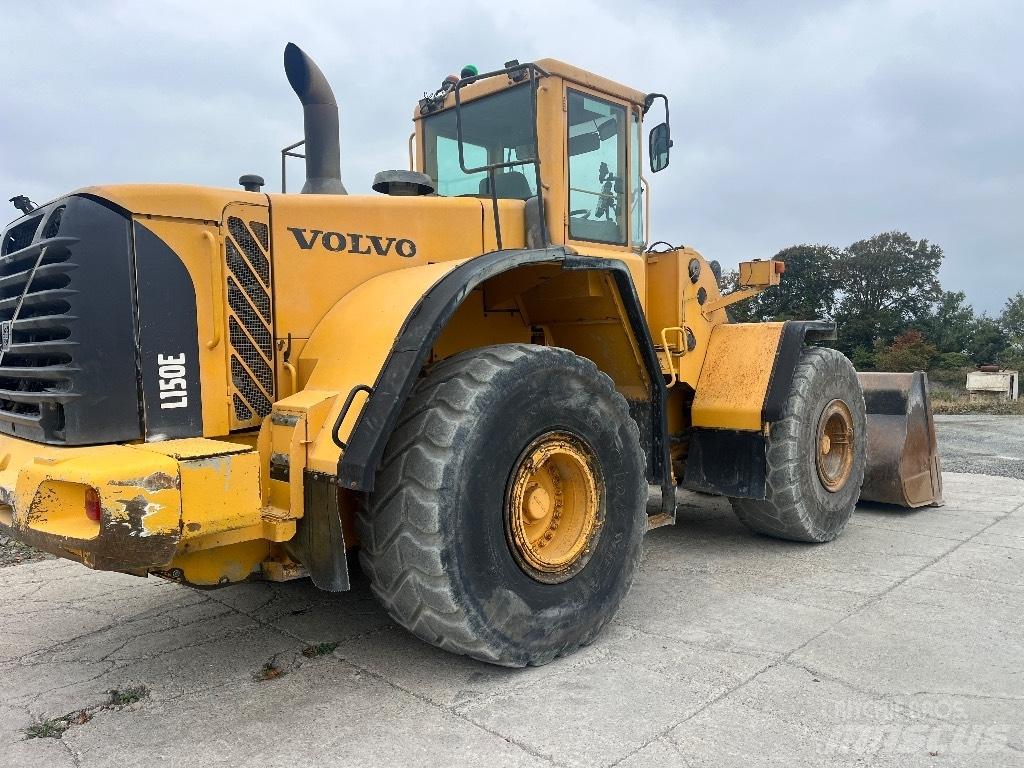 Volvo L 150 E Pyöräkuormaajat