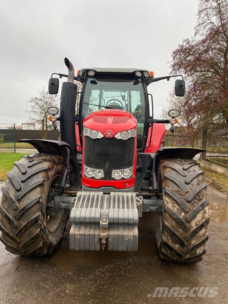 Massey Ferguson 7624 Traktorit