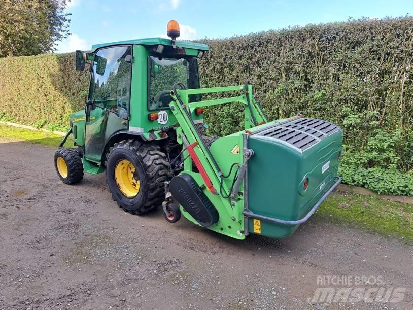 John Deere 2520 Taajamatraktorit