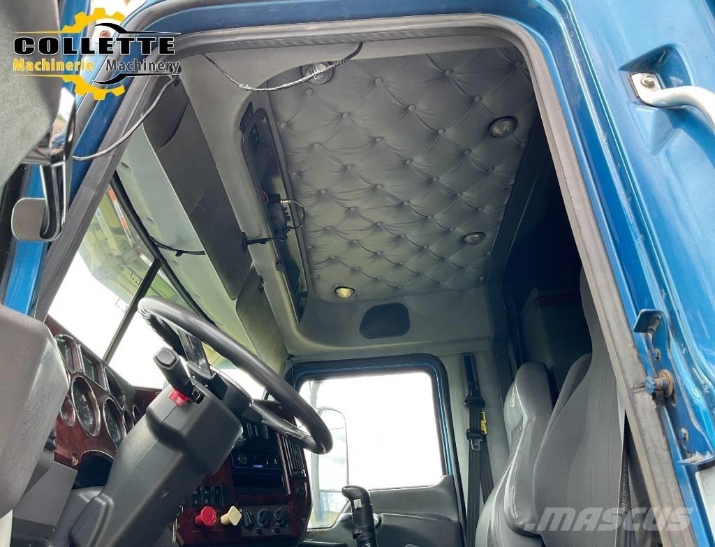 Mack CXU 613 Vetopöytäautot