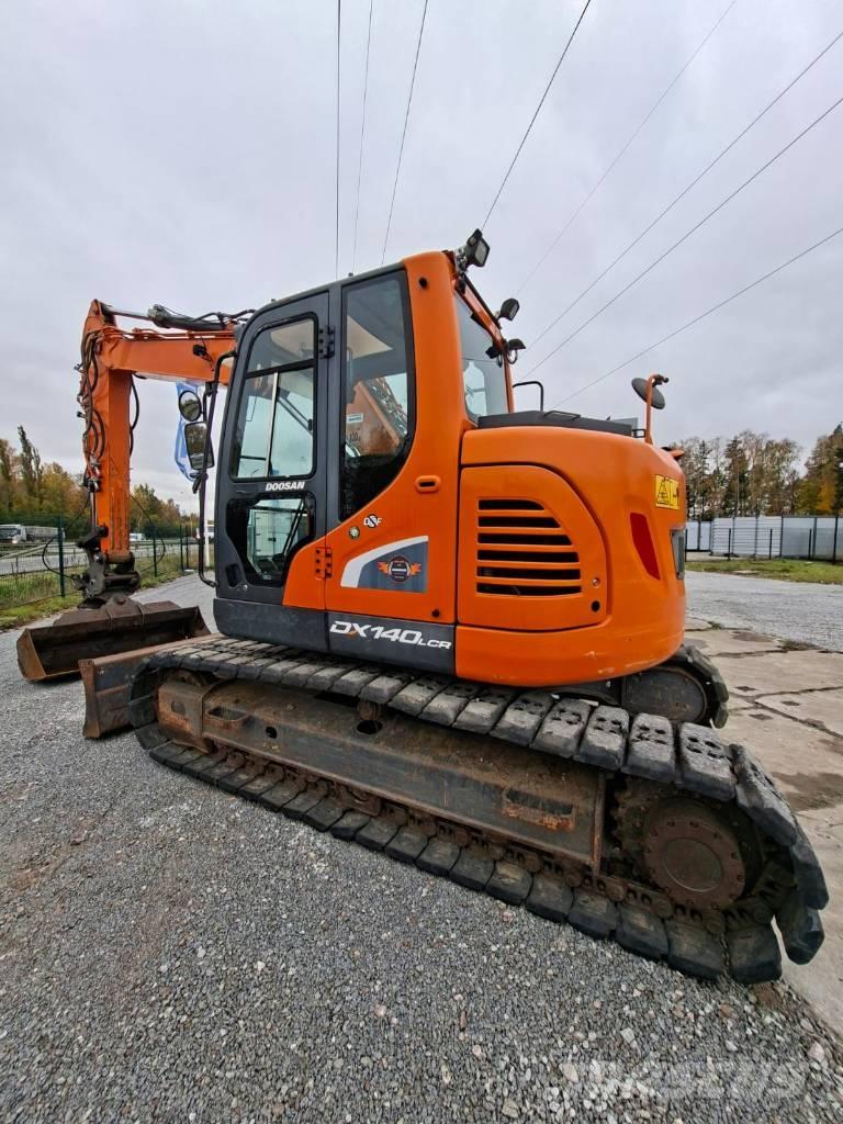Doosan DX 140 LCR Telakaivukoneet