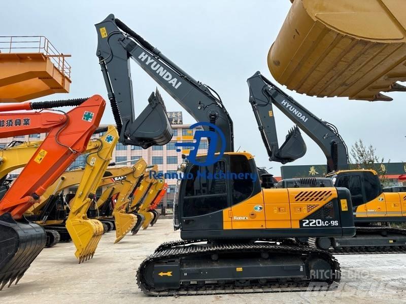 Hyundai R220LC-9S Telakaivukoneet