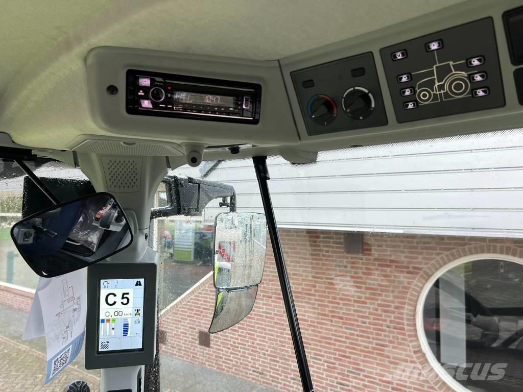 CLAAS Arion 530 CIS+ Traktorit