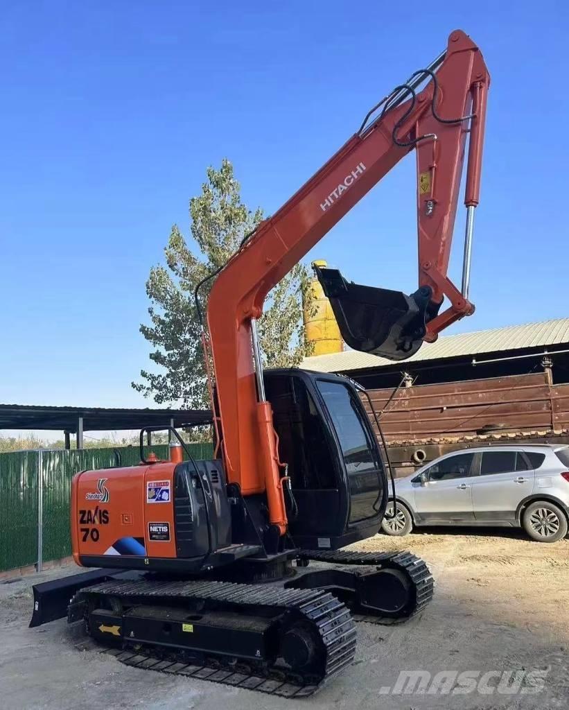 Hitachi ZAXS 70 Minikaivukoneet < 7t