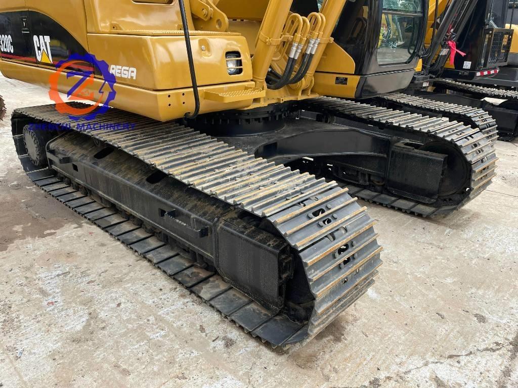 CAT 320 C Telakaivukoneet