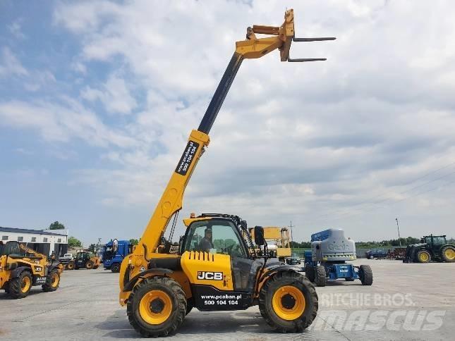 JCB 531-70 - BC24 Kurottajat