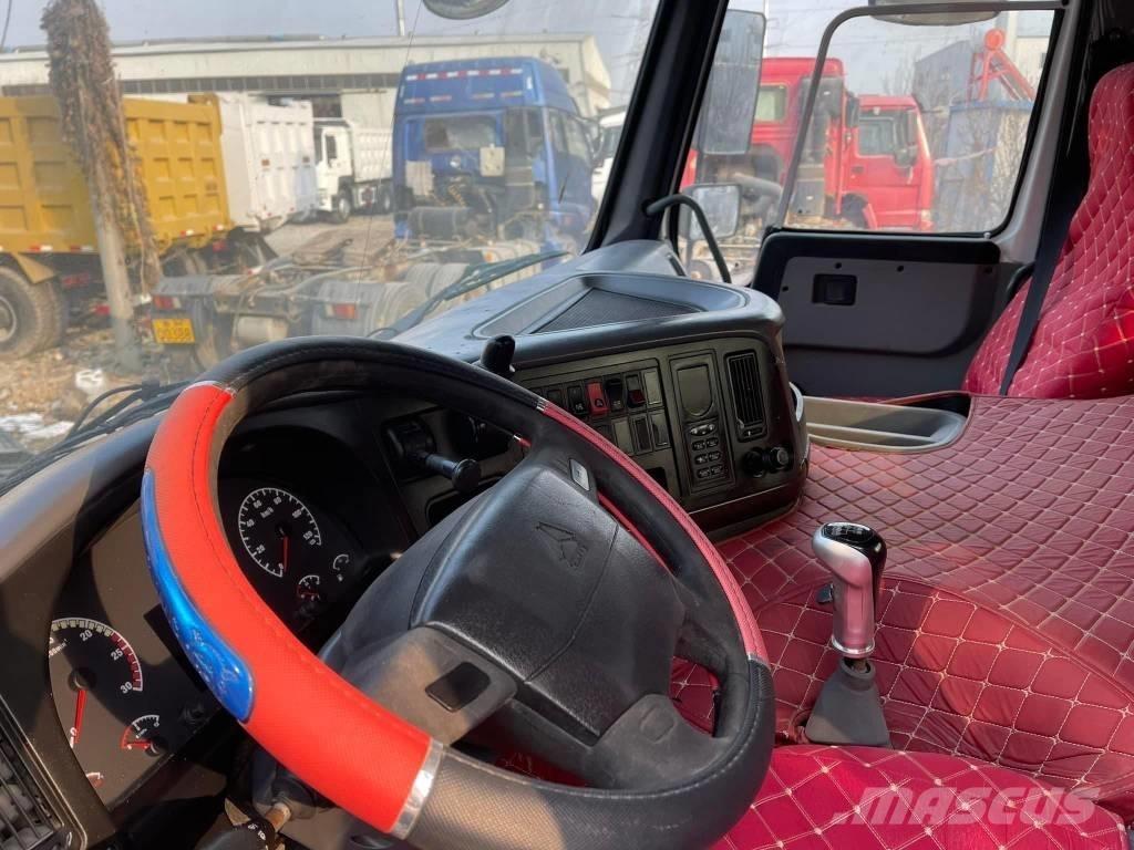 Howo tractor 371 Vetopöytäautot