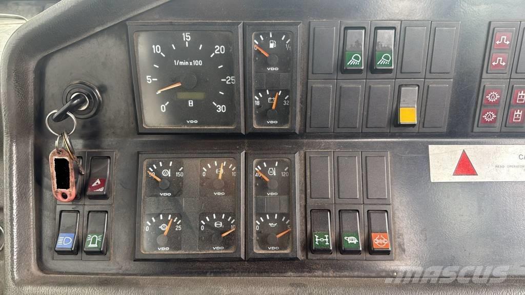 Kalmar TRX 182 Terminaalitraktorit