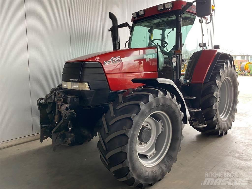 Case IH MX 135 Traktorit