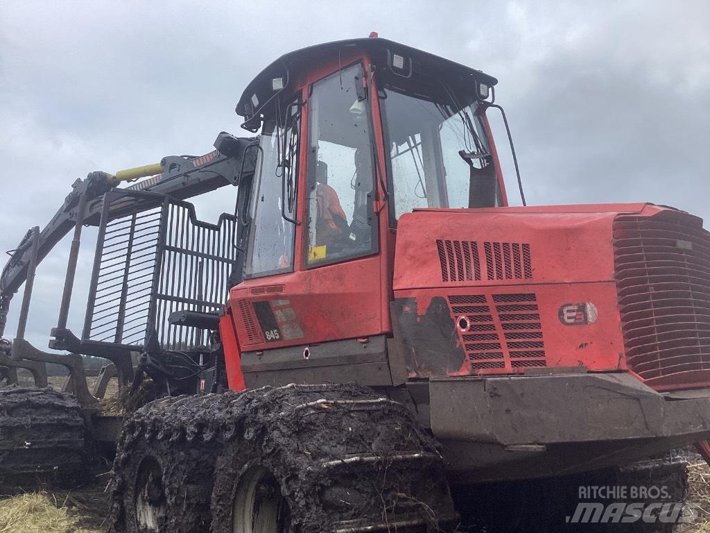 Komatsu 845 Kuormatraktorit