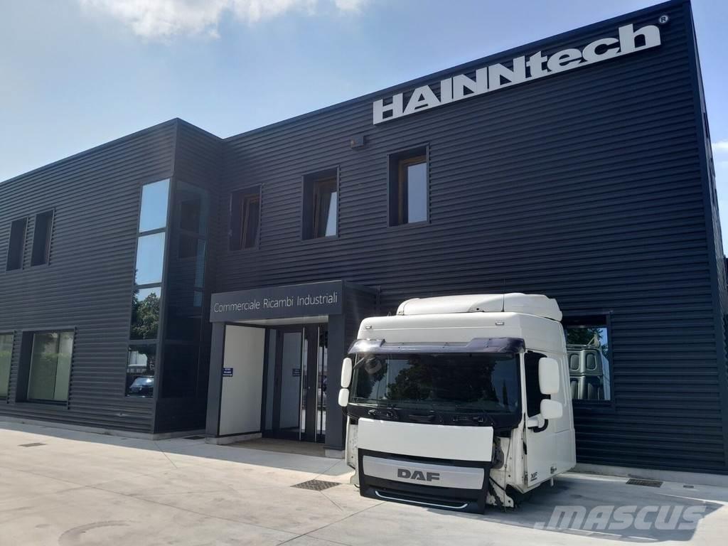 DAF XF106 Ohjaamot ja sisustat