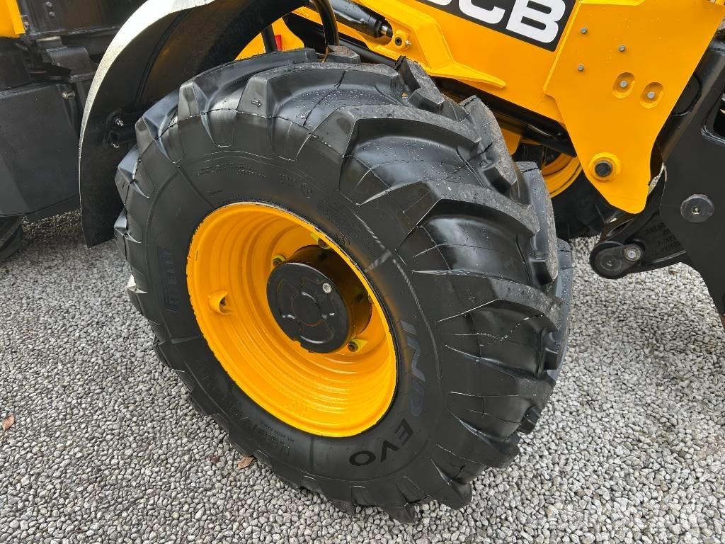 JCB TM320S Maatalouskurottajat