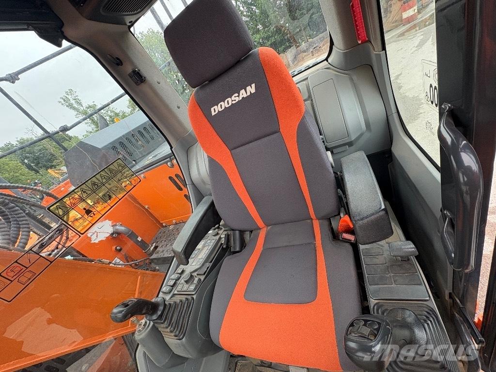Doosan DX140LCR-5 Telakaivukoneet