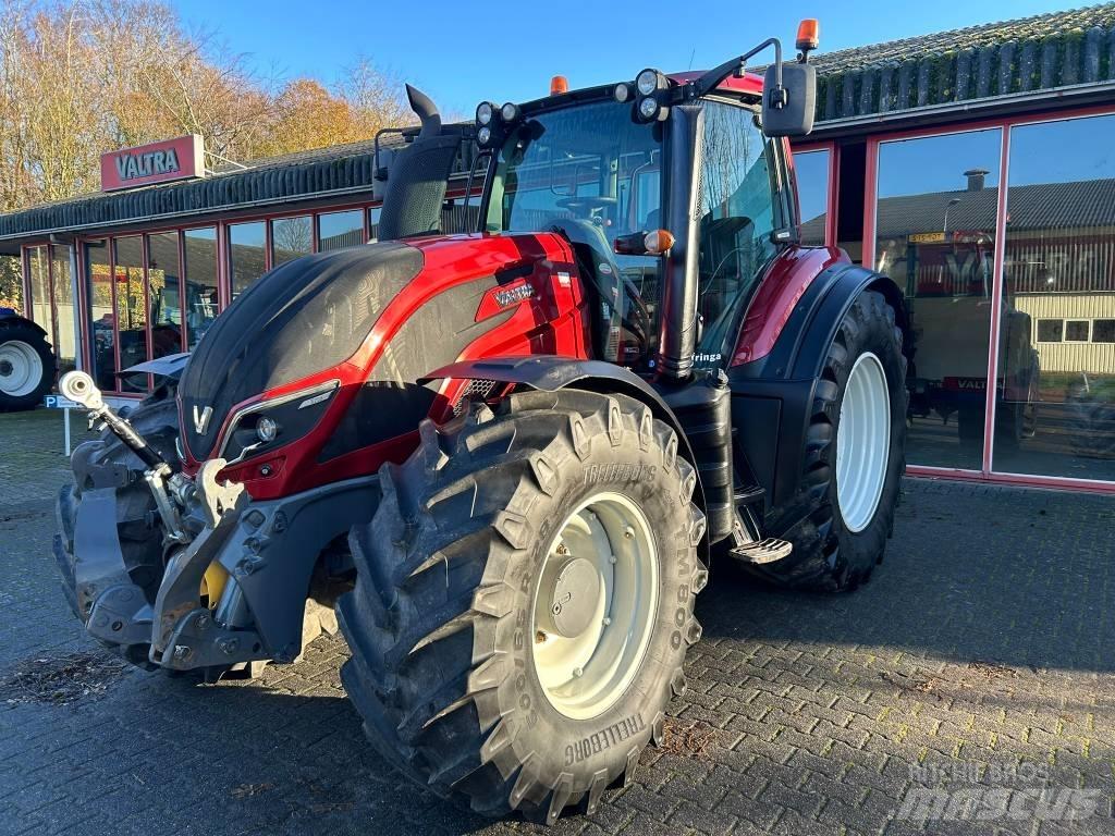 Valtra T234A Traktorit