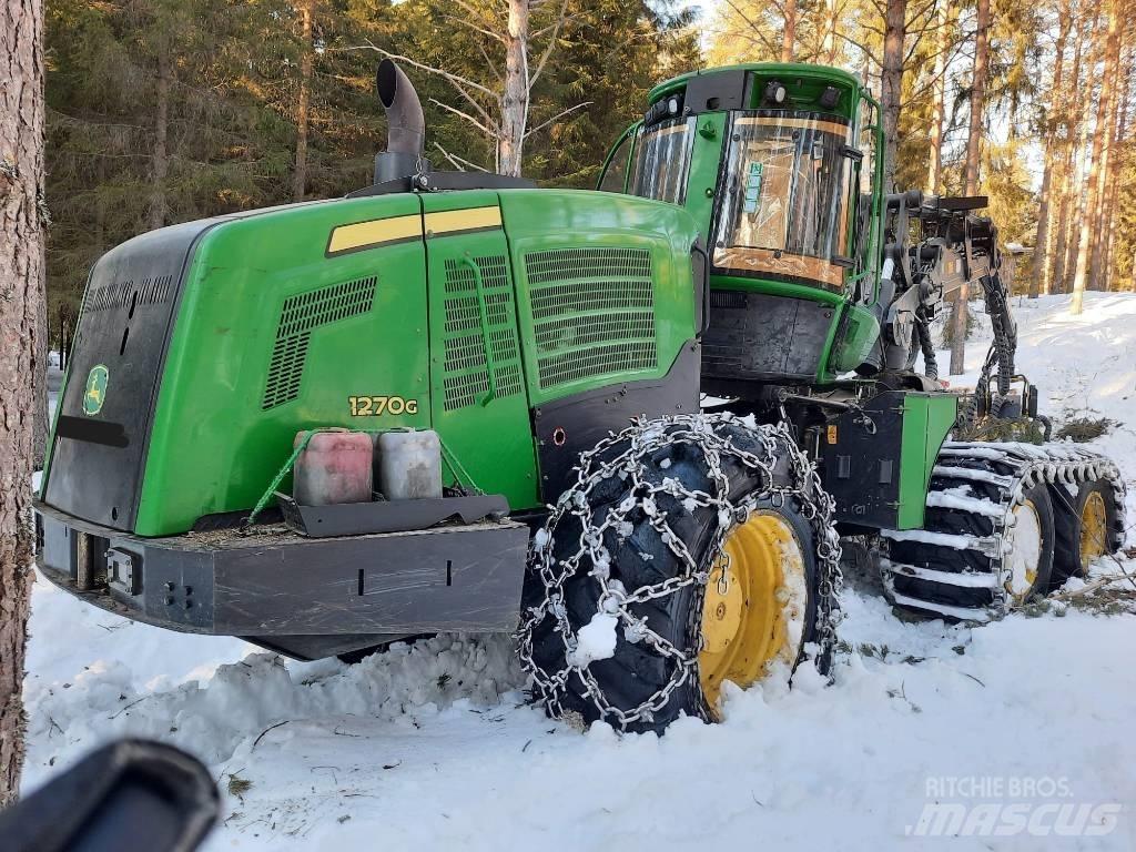 John Deere 1270G 6W Harvesterit