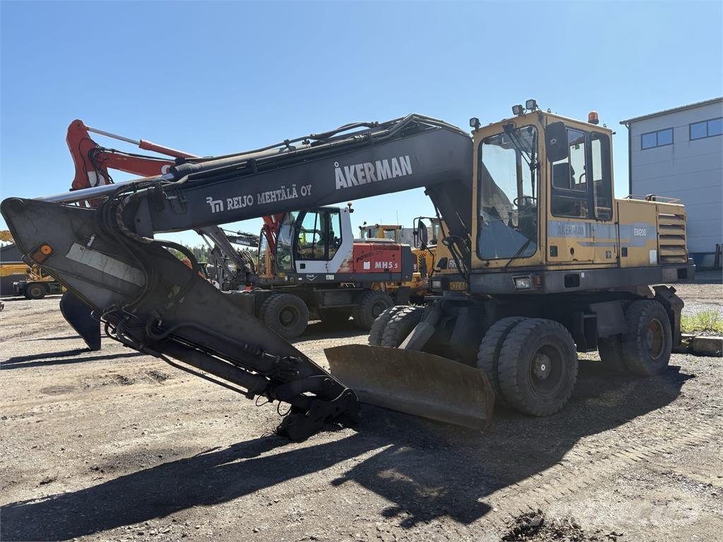 Åkerman EW200 Pyöräkaivukoneet