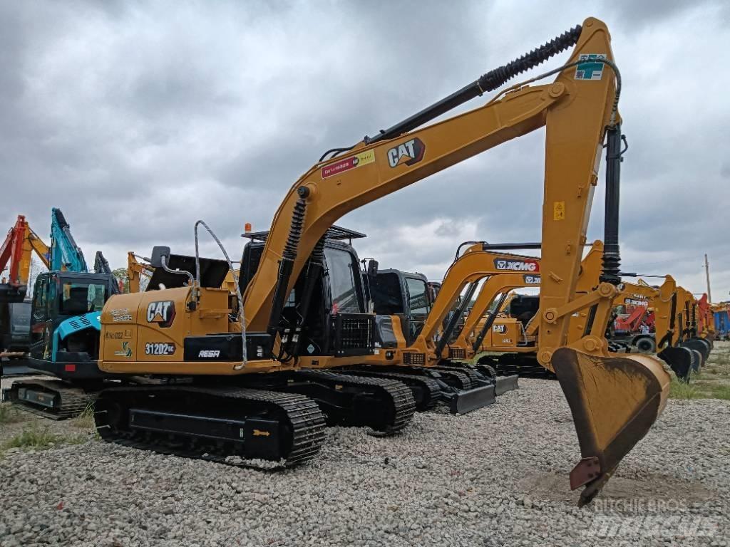 CAT 312D2GC Midikaivukoneet 7t - 12t