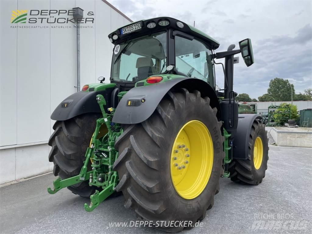 John Deere 6R 215 Traktorit