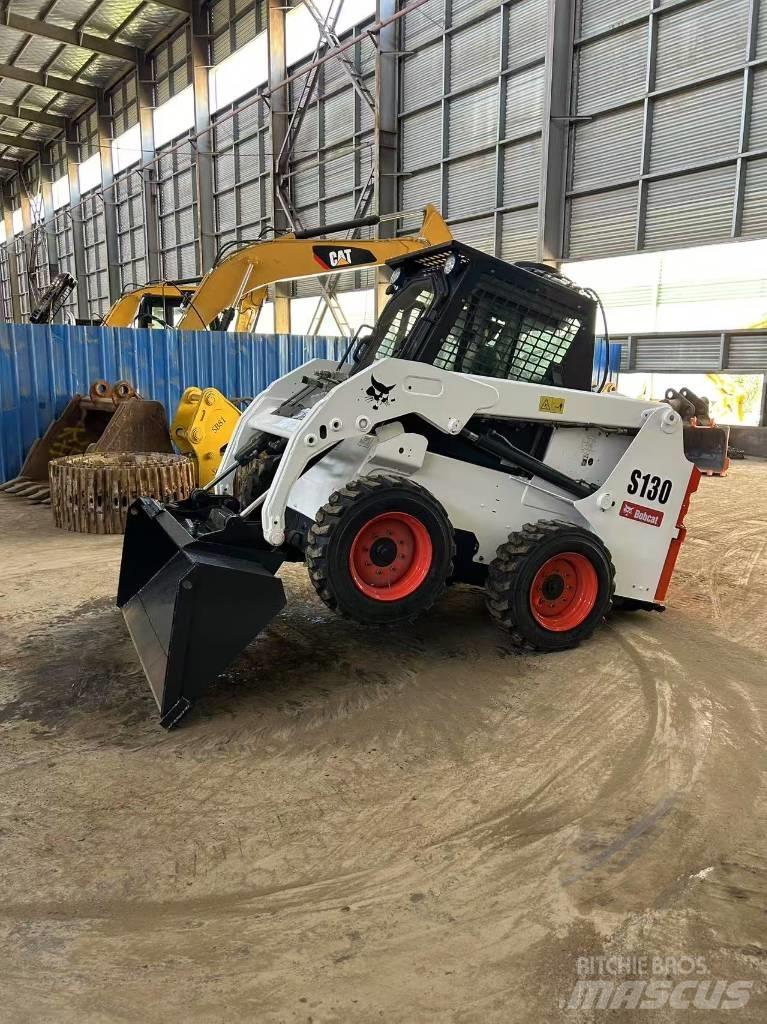 Bobcat S130 Liukuohjatut kuormaajat