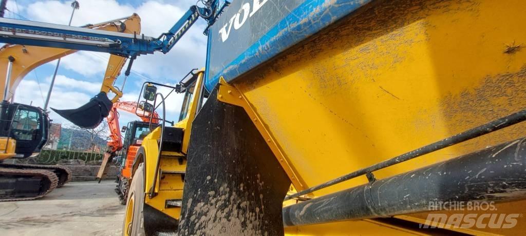 Volvo A 25 F Dumpperit