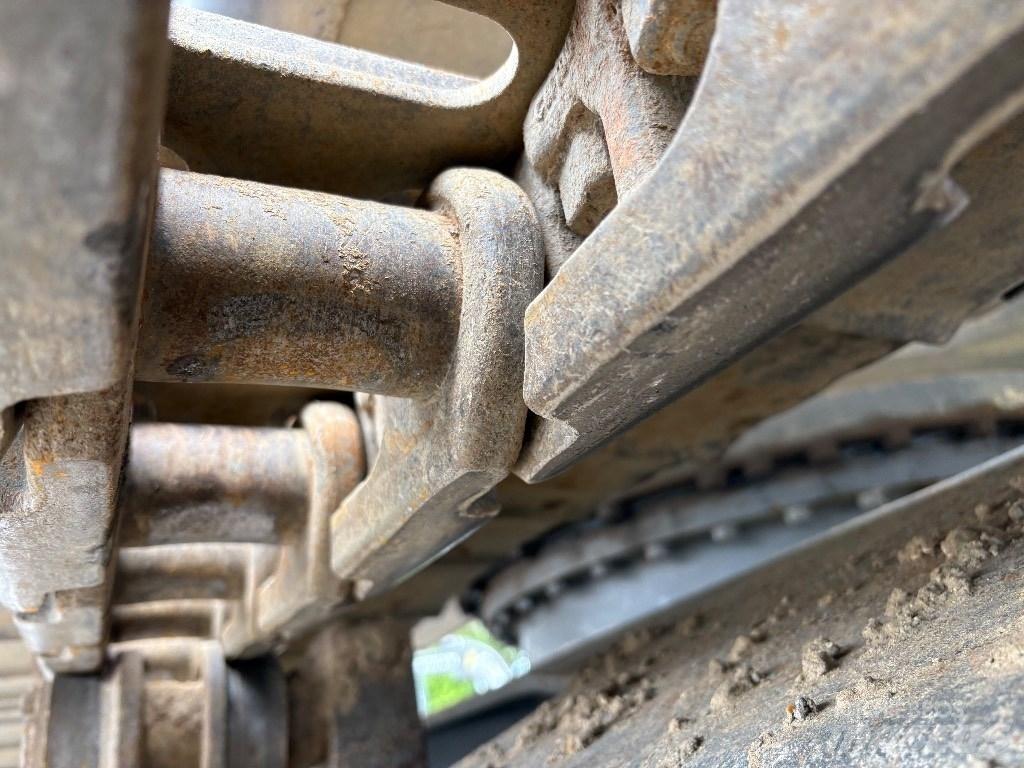 Volvo EC 200 Telakaivukoneet