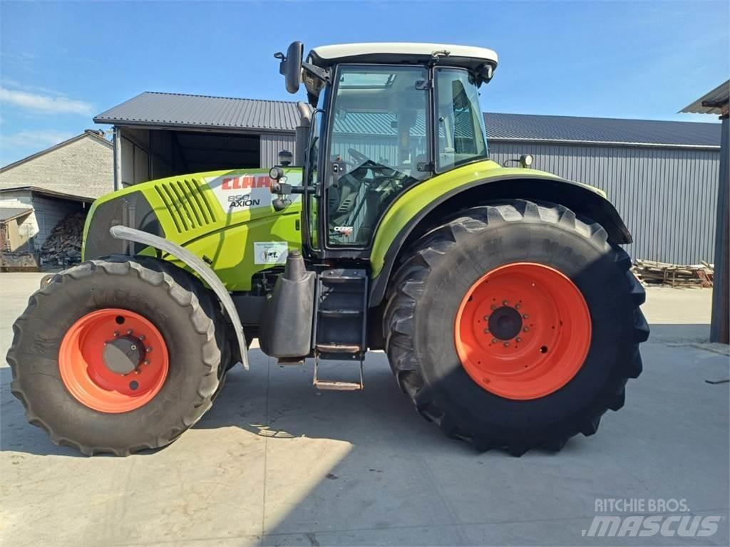 CLAAS Axion 850 Traktorit