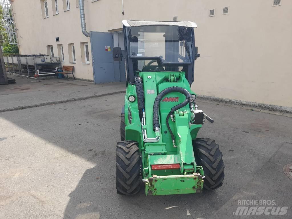 Avant 528 ROPS Muut materiaalinkäsittelykoneet