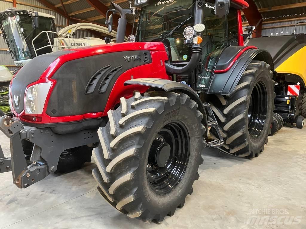Valtra T 153 HT Traktorit