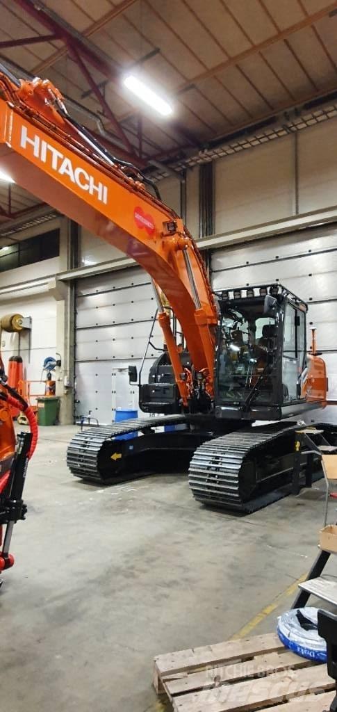 Hitachi ZX 210 LC-7 Telakaivukoneet