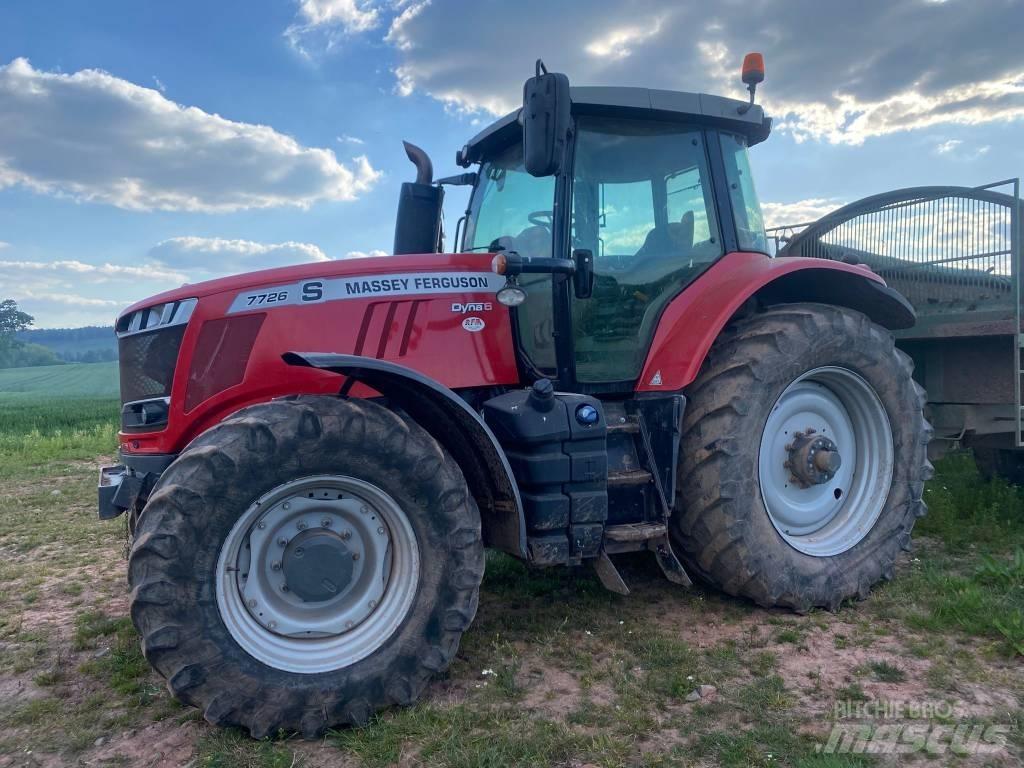 Massey Ferguson 7726 Traktorit