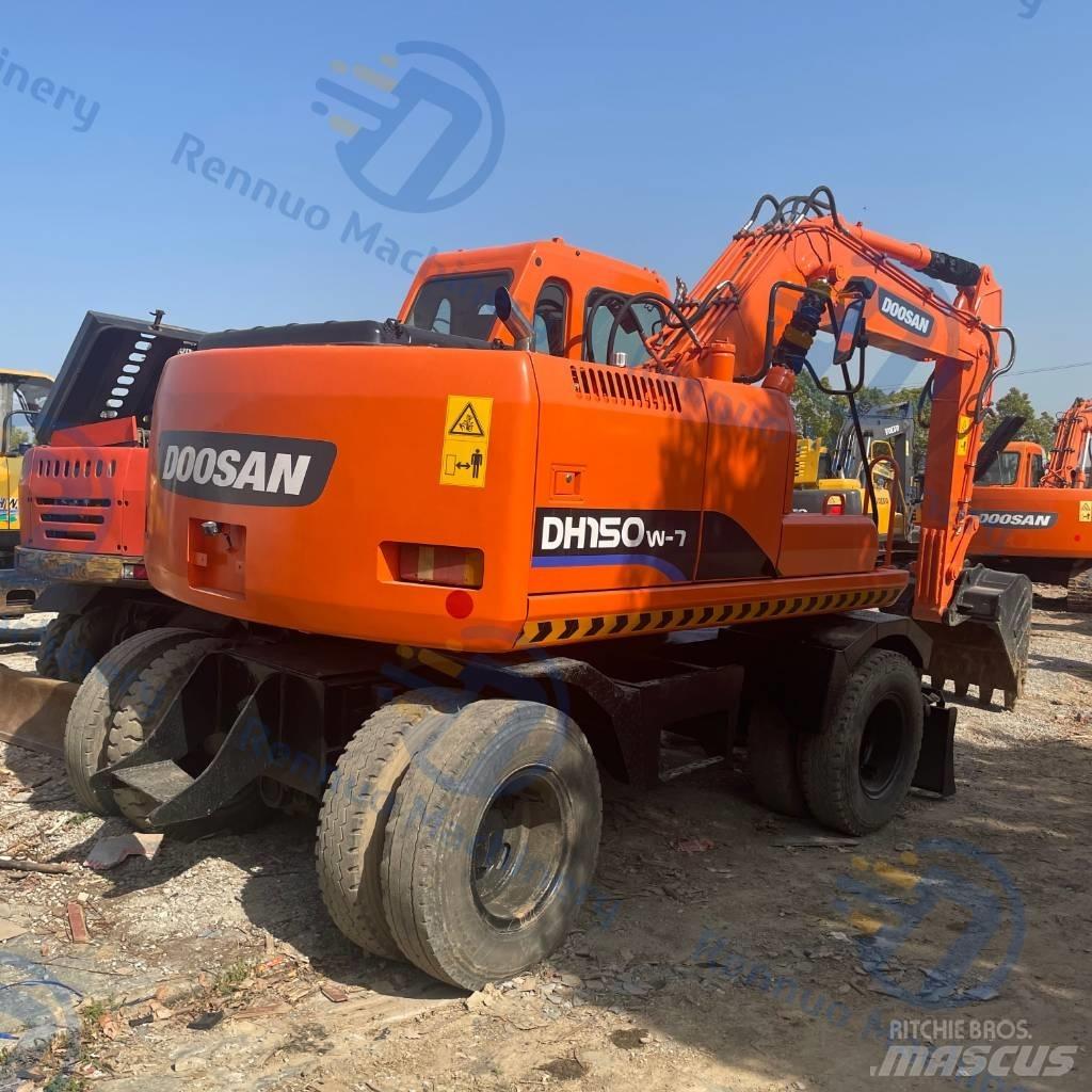 Doosan DH150W-7 Pyöräkaivukoneet