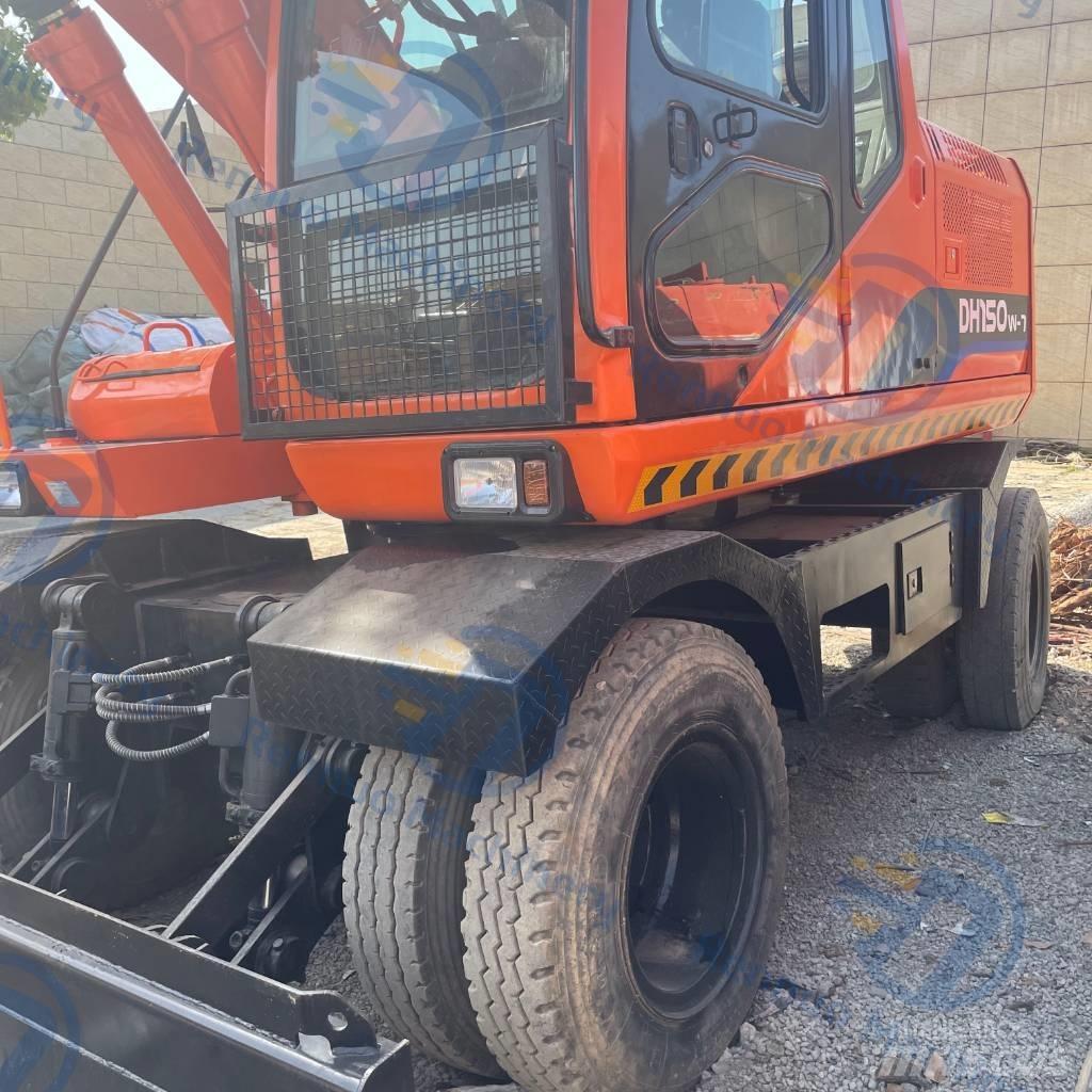 Doosan DH150W-7 Pyöräkaivukoneet